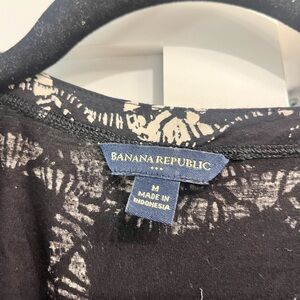 Banana Republic Monochrome Patterned Wrap Dress